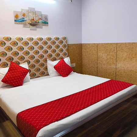 Hotel Metro Park New Delhi Exterior photo