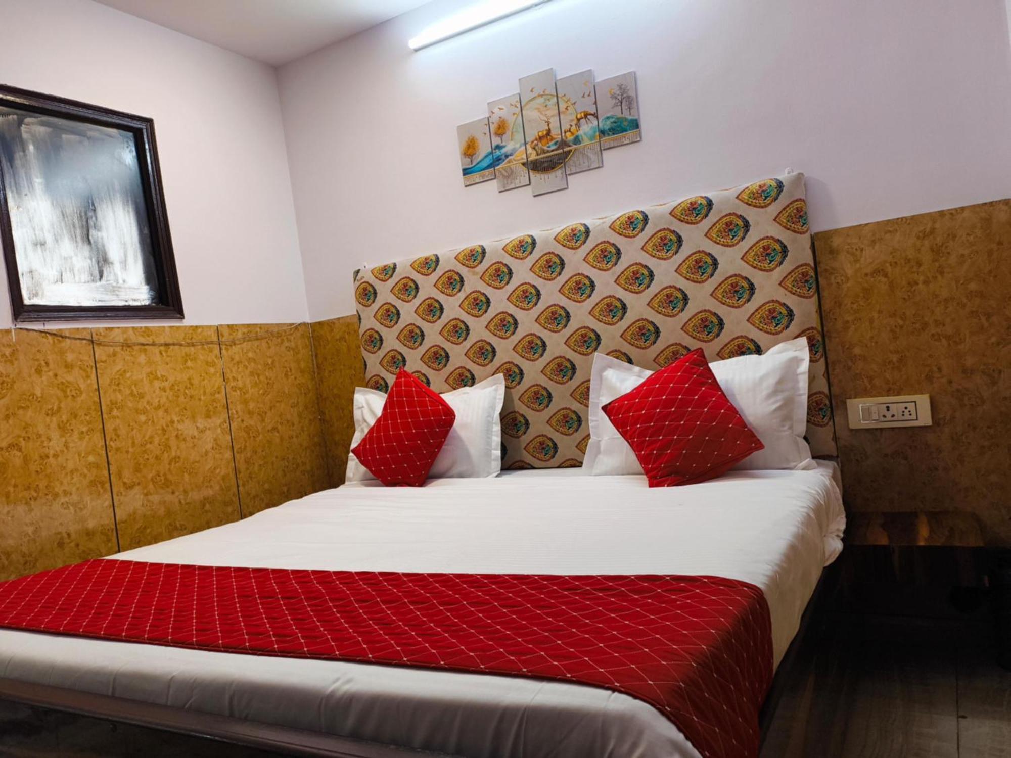 Hotel Metro Park New Delhi Exterior photo